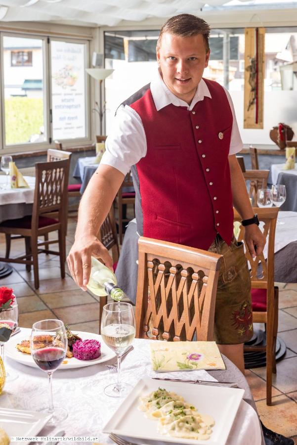 ווסטנדורף Hotel Alpenhof מראה חיצוני תמונה
