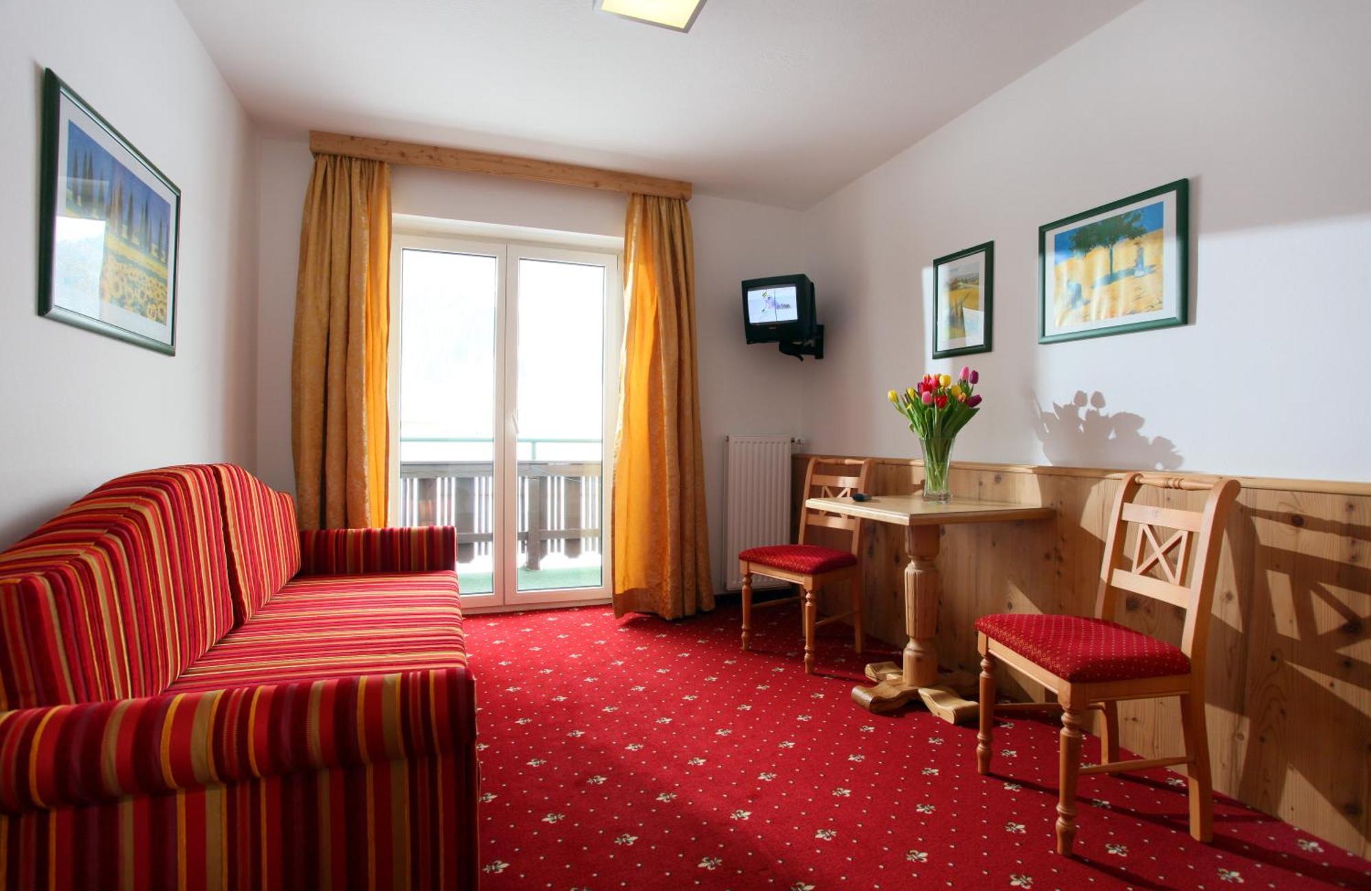 ווסטנדורף Hotel Alpenhof מראה חיצוני תמונה