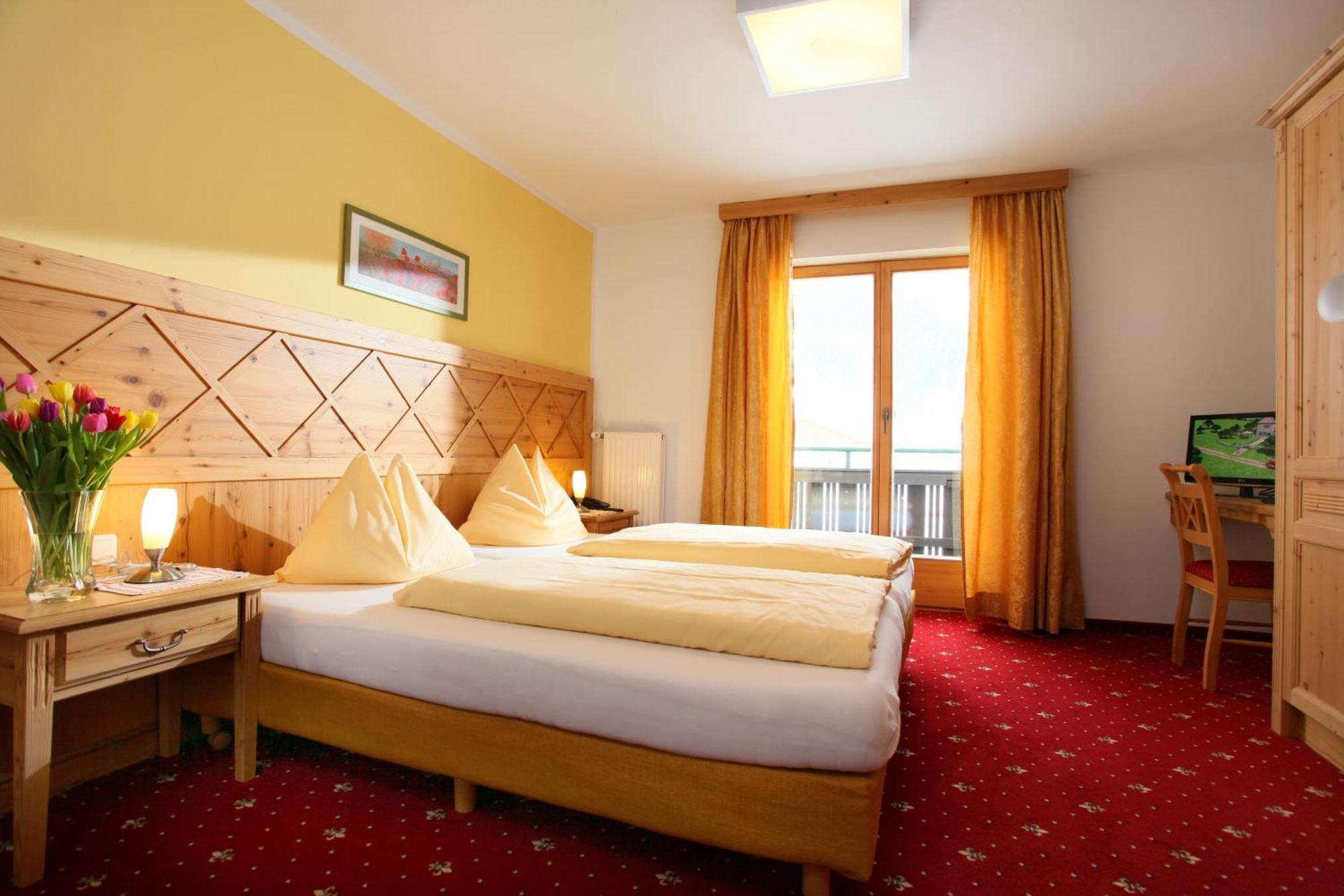ווסטנדורף Hotel Alpenhof מראה חיצוני תמונה